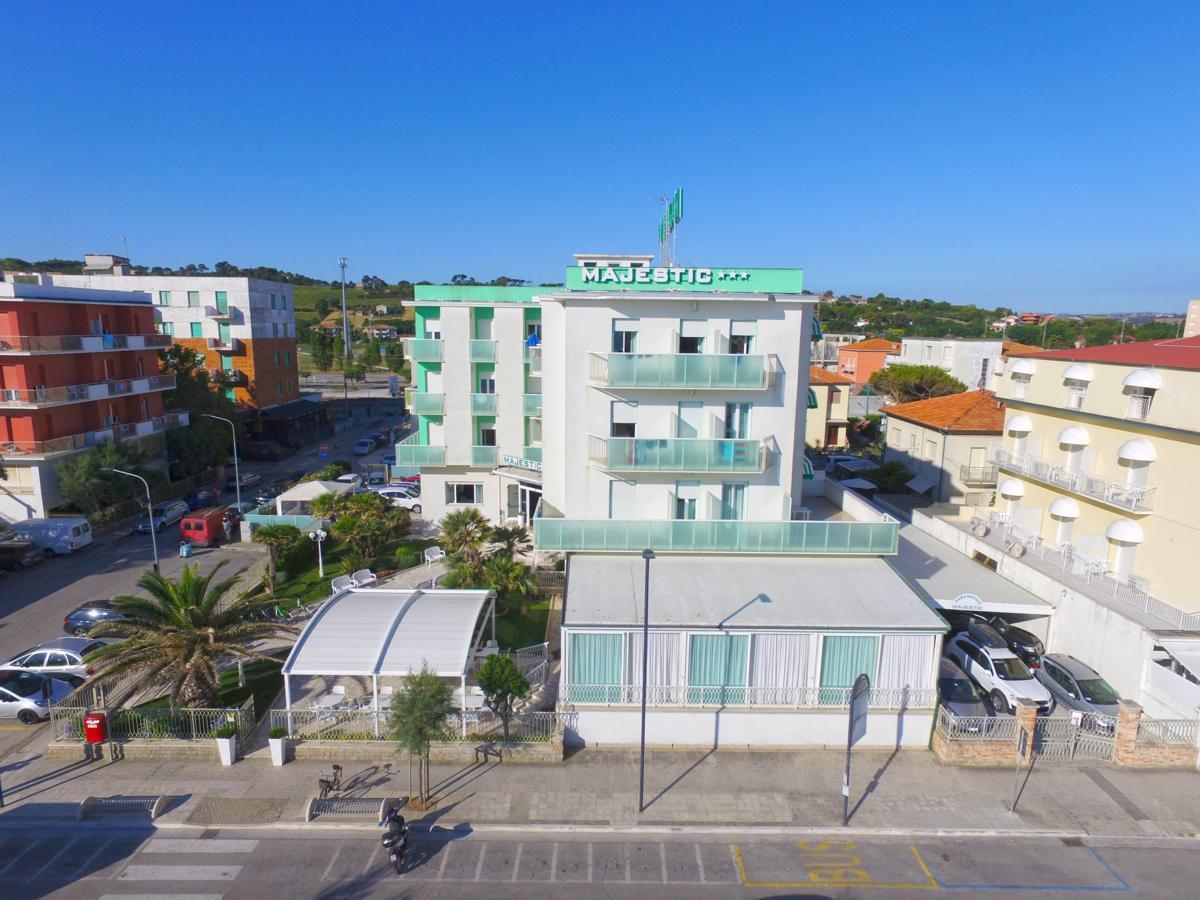 Hotel Majestic Hotel 3*